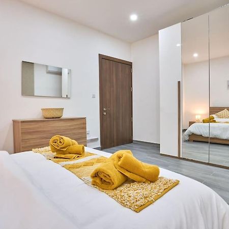 Two Bedroom Apartment In Xemxija, San Pawl il-Baħar Kültér fotó