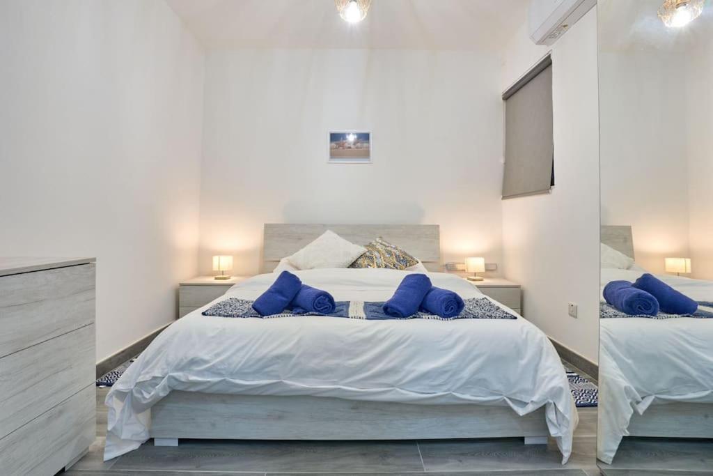 Two Bedroom Apartment In Xemxija, San Pawl il-Baħar Kültér fotó