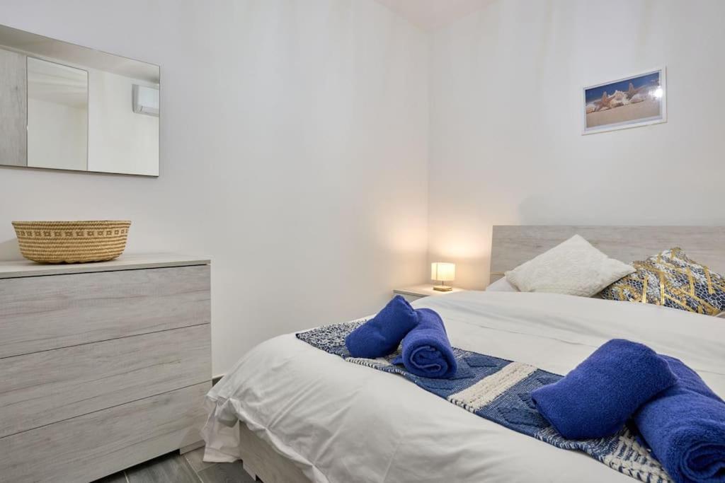 Two Bedroom Apartment In Xemxija, San Pawl il-Baħar Kültér fotó