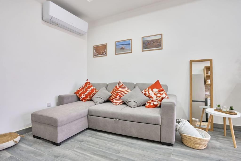 Two Bedroom Apartment In Xemxija, San Pawl il-Baħar Kültér fotó