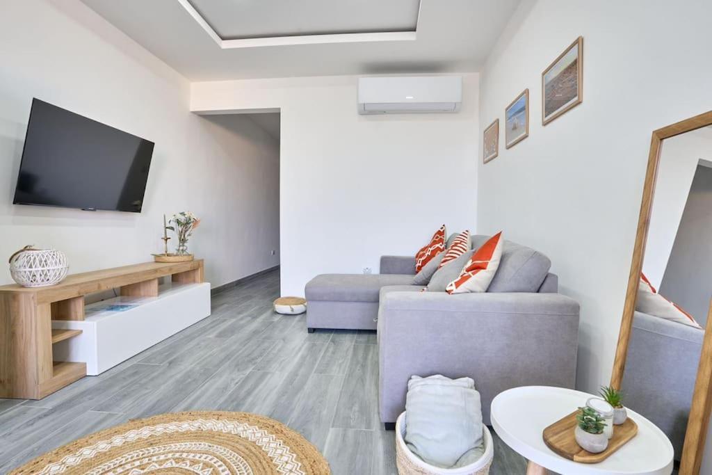 Two Bedroom Apartment In Xemxija, San Pawl il-Baħar Kültér fotó